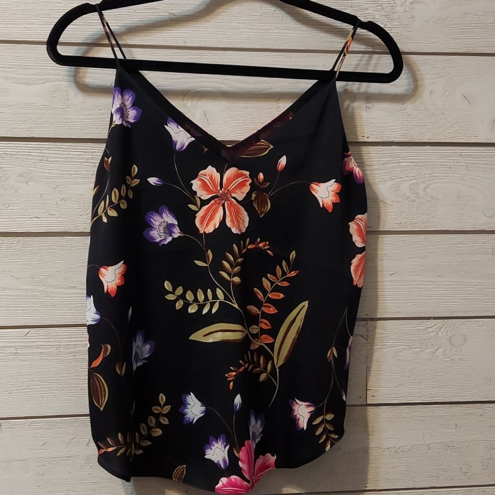 New! Express vibrant flower camisole xs